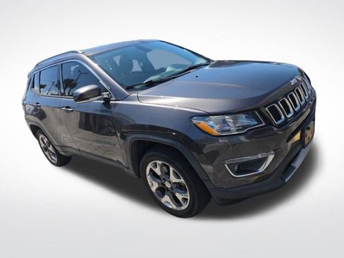 Used 2020 Jeep Compass Limited AWD/4WD image 2