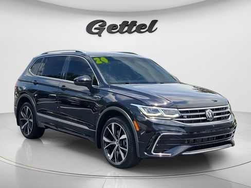 Used 2024 Volkswagen Tiguan SEL R-Line AWD/4WD image 3