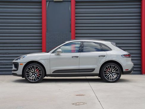 Used 2022 Porsche Macan S AWD/4WD image 10