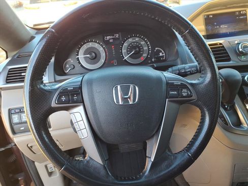 Used 2014 Honda Odyssey EX-L image 11