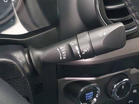 Used 2023 Toyota Tacoma TRD Sport image 19