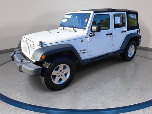 Used 2018 Jeep Wrangler Unlimited Sport S AWD/4WD image 1