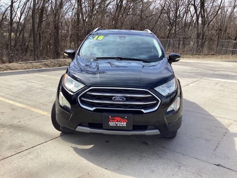 Used 2018 Ford EcoSport Titanium image 3