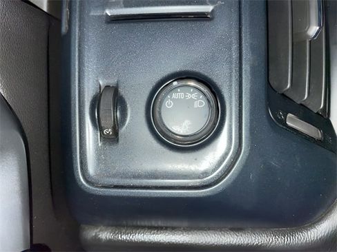 Used 2018 GMC Sierra 1500 4x4 Double Cab w/ Sierra Convenience Package image 39