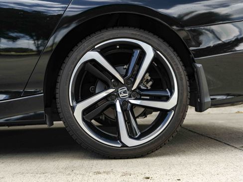 Used 2020 Honda Accord Sport image 15