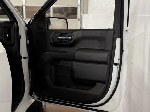 Used 2021 Chevrolet Silverado 1500 Custom w/ LPO, Dark Essentials Package AWD/4WD image 29