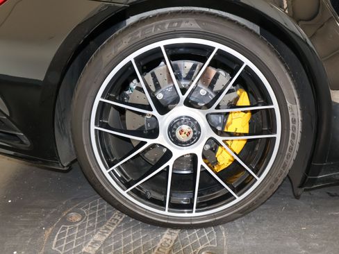 Used 2018 Porsche 911 Turbo S AWD/4WD image 33