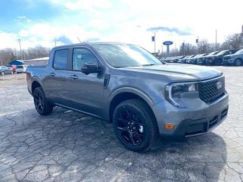 New 2026 Ford Maverick Lariat w/ Black Appearance Package AWD/4WD image 7