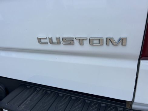 Used 2024 Chevrolet Silverado 1500 Custom image 16