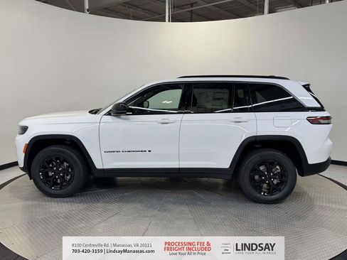 New 2026 Jeep Grand Cherokee 4WD image 5