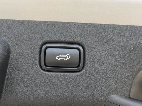 Certified 2023 Kia Sportage SX FWD image 12