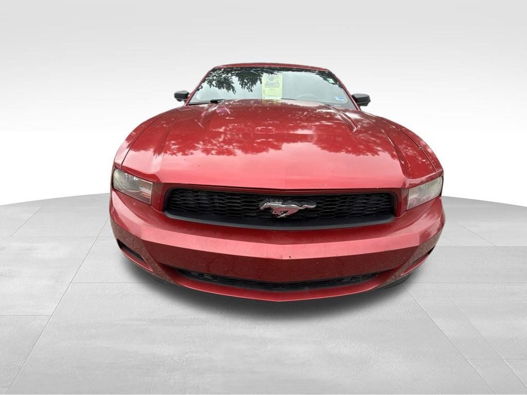 Used 2012 Ford Mustang Premium RWD image 9