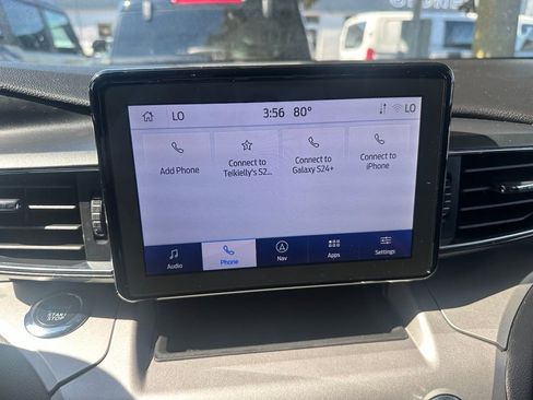 Used 2023 Ford Explorer XLT w/ Equipment Group 202A AWD/4WD image 13