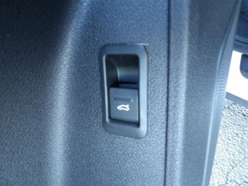 Used 2021 Audi Q3 2.0T Premium Plus w/ Premium Plus Package image 34