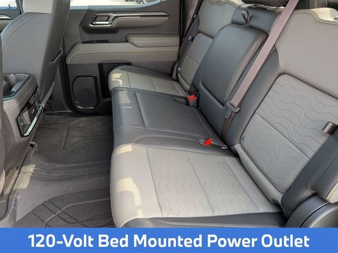 Used 2024 Chevrolet Silverado 1500 ZR2 w/ Technology Package AWD/4WD image 26