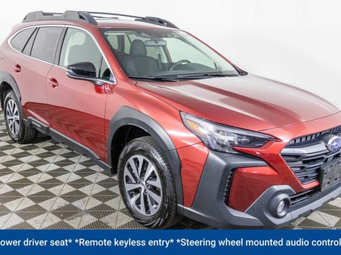 Used 2024 Subaru Outback Premium AWD/4WD image 12
