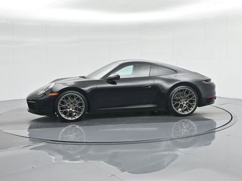 Used 2023 Porsche 911 Carrera image 31