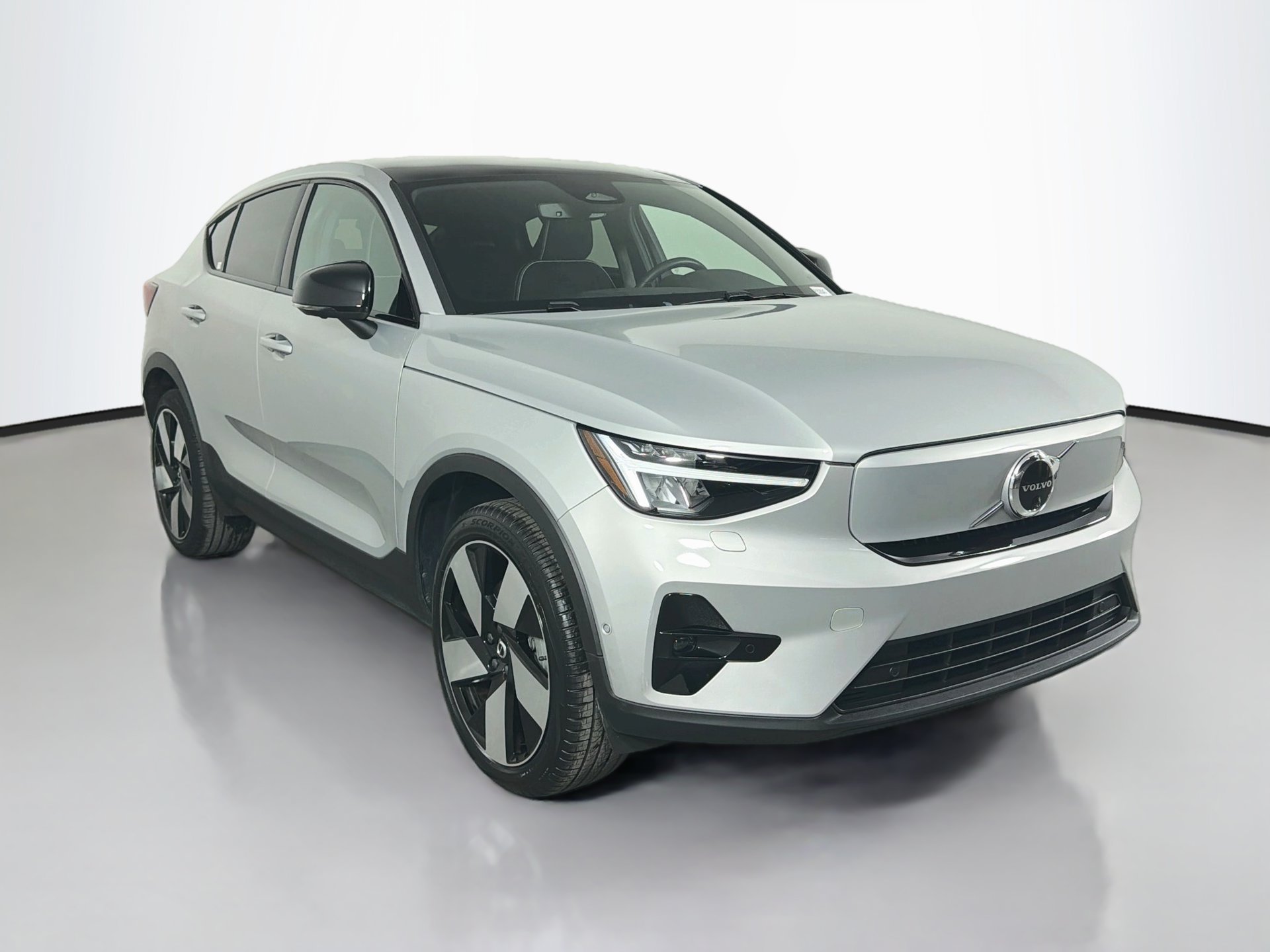 Used 2023 Volvo C40 P8 Recharge Ultimate AWD/4WD image 3