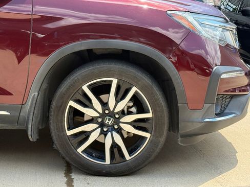 Used 2021 Honda Pilot Touring image 6