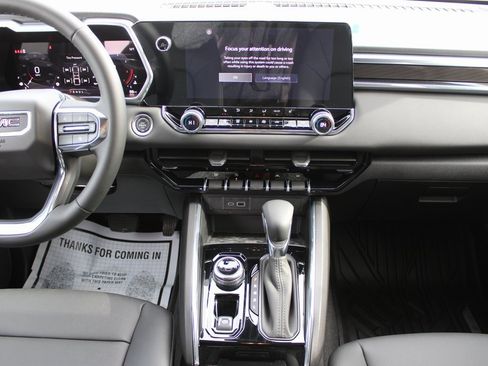 New 2026 GMC Canyon Elevation w/ Convenience Package image 30