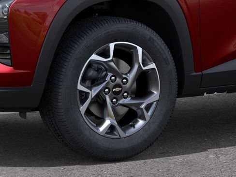 New 2026 Chevrolet Trax LT w/ Driver Confidence Package FWD image 9