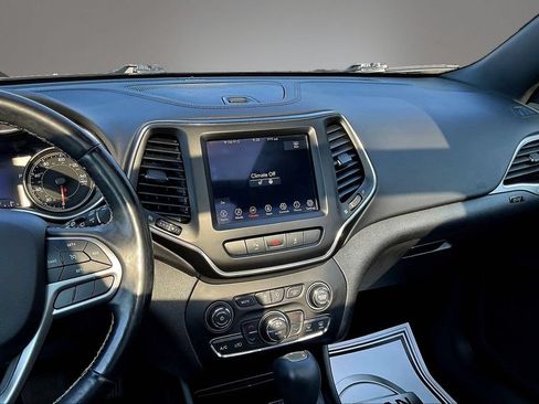 Used 2021 Jeep Cherokee Latitude Lux 80th Anniv w/ Quick Order Package 26U 80TH AWD/4WD image 9