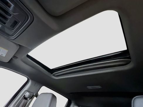 Used 2022 GMC Sierra 1500 Denali AWD/4WD image 14