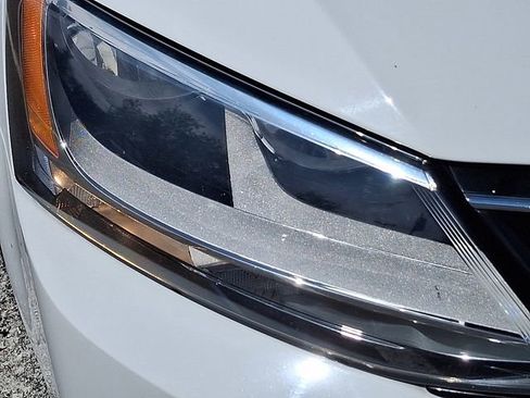 Used 2016 Volkswagen Jetta Sport FWD image 11