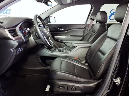 Used 2023 GMC Acadia SLT image 7