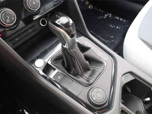 New 2025 Volkswagen Taos S image 15