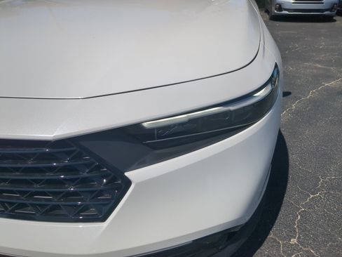 New 2025 Honda Accord SE image 10