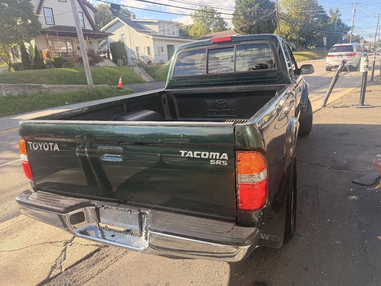 Used 2003 Toyota Tacoma 4x4 Xtracab w/ SR5 Pkg image 5