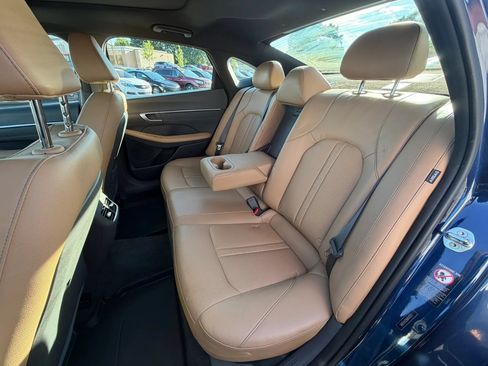 Used 2021 Hyundai Sonata Limited w/ Winter Weather Package FWD image 22