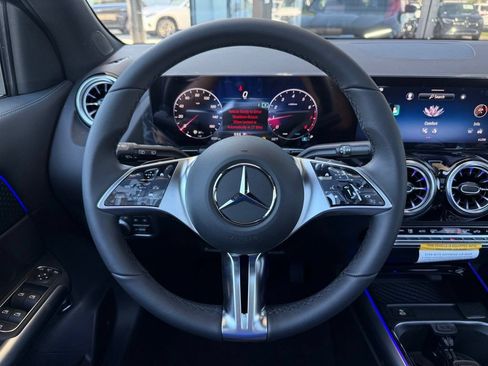 New 2026 Mercedes-Benz GLA 250 image 11