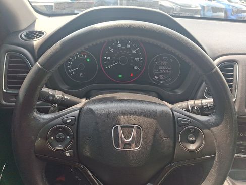 Used 2017 Honda HR-V EX-L image 19