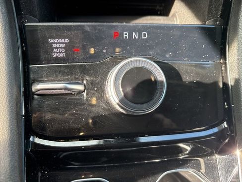 Used 2022 Jeep Grand Cherokee L Limited w/ MOPAR Finishing Package image 20