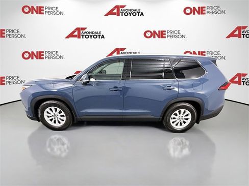 Certified 2024 Toyota Grand Highlander XLE image 4