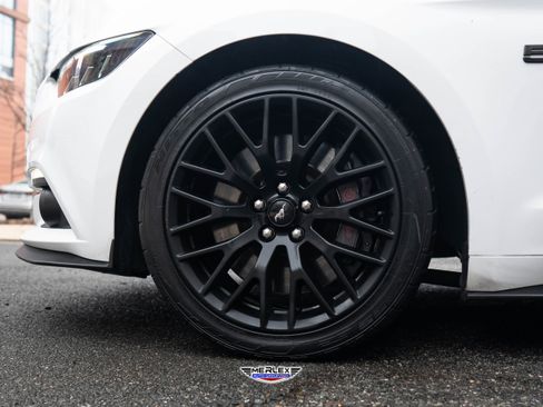 Used 2017 Ford Mustang GT w/ GT Performance Package image 10