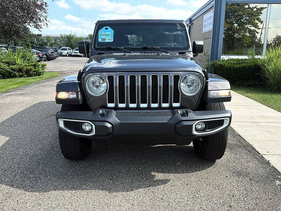 Used 2020 Jeep Wrangler Unlimited Sahara AWD/4WD image 2