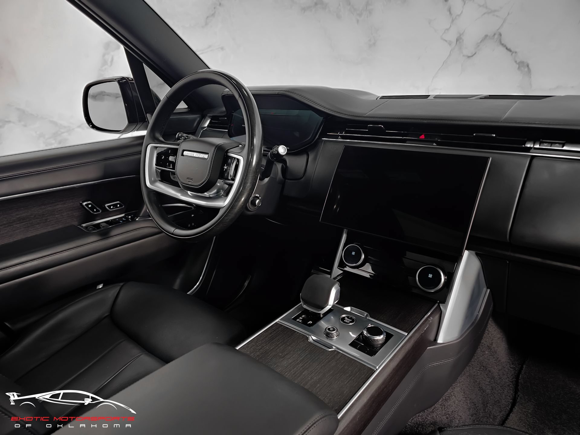 Used 2023 Land Rover Range Rover SE AWD/4WD image 18