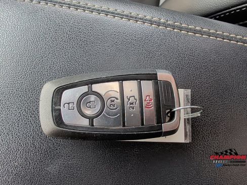 Used 2019 Ford Edge ST w/ Equipment Group 401A AWD/4WD image 31