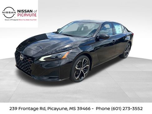 New 2026 Nissan Altima 2.5 SR FWD image 1