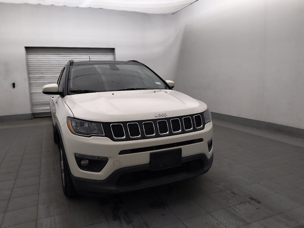 Used 2019 Jeep Compass Latitude w/ Popular Equipment Group AWD/4WD image 13