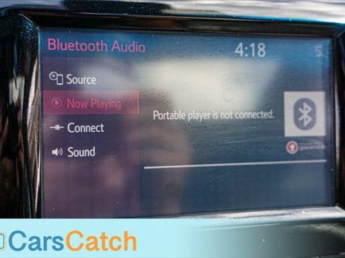 Used 2018 Toyota Camry SE w/ Moonroof Package FWD image 26