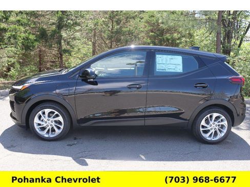New 2027 Chevrolet Bolt LT w/ Comfort Package FWD image 4