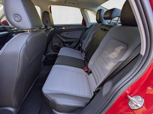 New 2026 Volkswagen Jetta SE FWD image 17