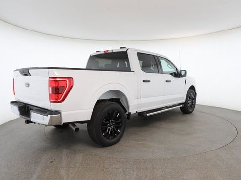 Used 2022 Ford F150 XLT w/ Equipment Group 301A Mid image 17