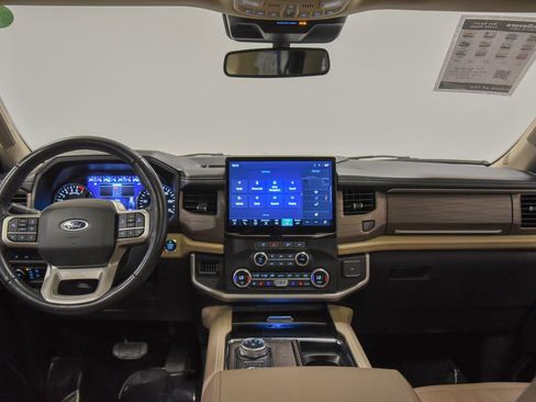 Used 2024 Ford Expedition Limited AWD/4WD image 14