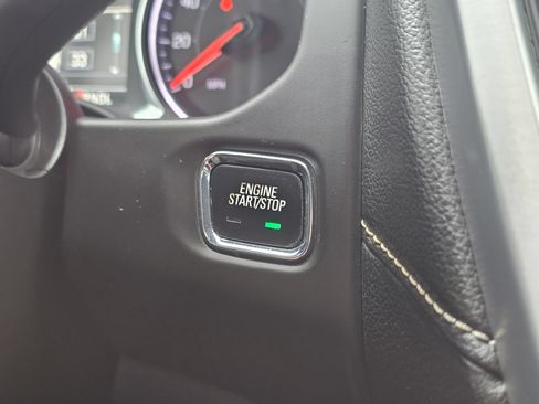 Used 2019 GMC Acadia SLT AWD/4WD image 23