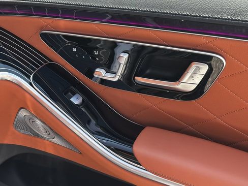 Certified 2024 Mercedes-Benz S 580 4MATIC Sedan image 17